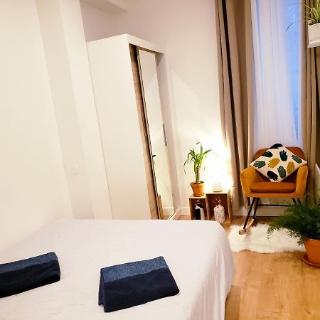 Paris : Appartement D'Exception - Batignolles Екстер'єр фото